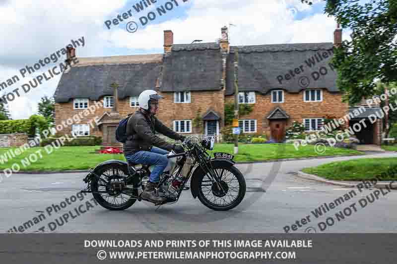 Vintage motorcycle club;eventdigitalimages;no limits trackdays;peter wileman photography;vintage motocycles;vmcc banbury run photographs